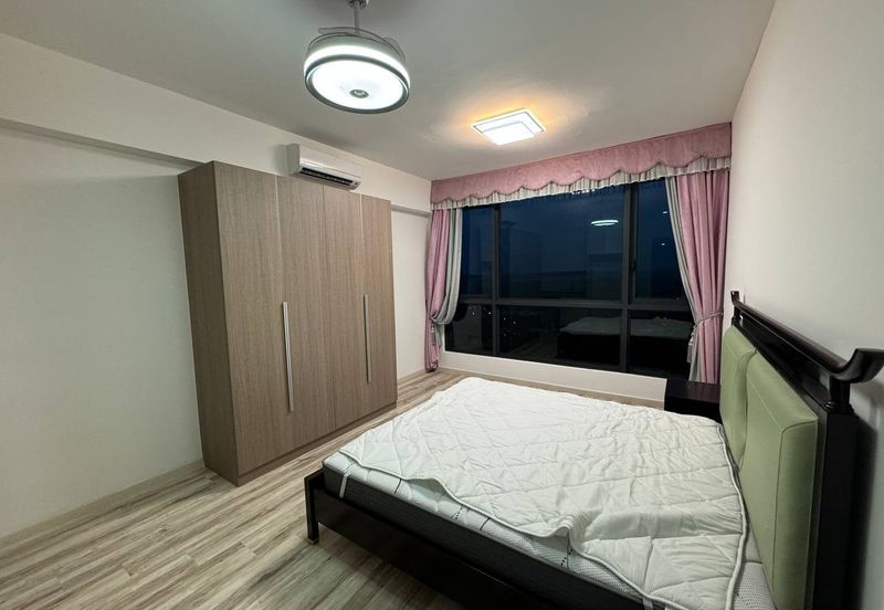 The M @ Medini Macrolink