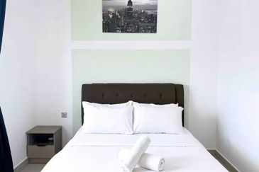 SKS Habitat Apartment, Larkin