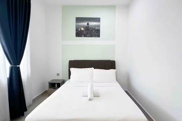 SKS Habitat Apartment, Larkin