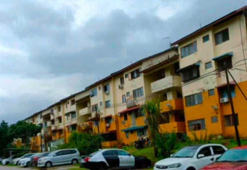 Flat Bandar Selesa Jaya