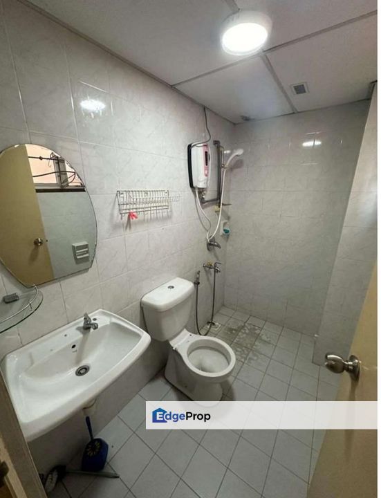 Prima Regency Taman Molek Plentong Studio Fully Furnished For Rent , Johor, Plentong