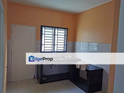 Taman Laman Indah Kangkar Pulai Skudai Gelang Patah Double Storey Medium Cost For Rent , Johor, Skudai
