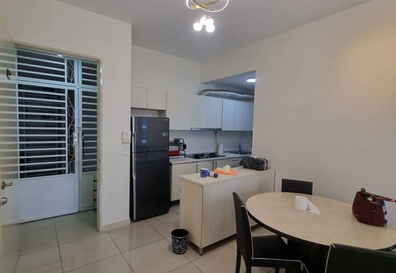 Dedaun Hijau (Greenfield Regency)