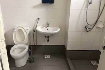 Seasons Luxury Apartments @ Amara Larkin