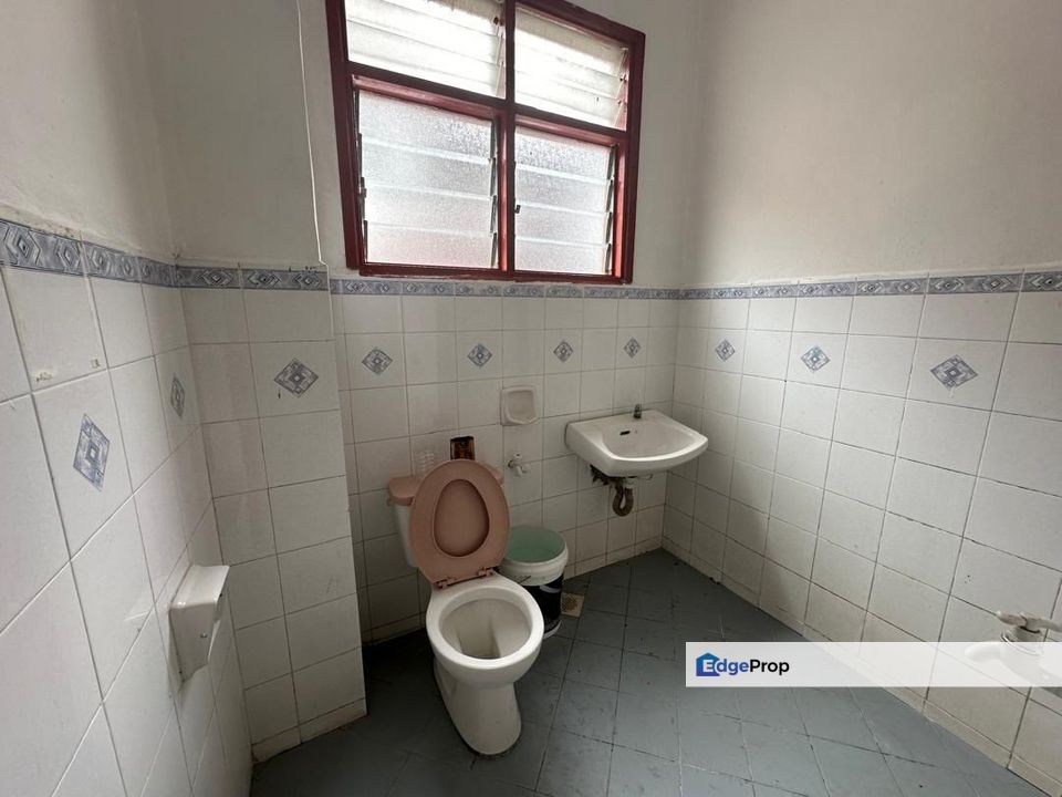 Taman Bukit Tiram Puteri Wangsa Pelangi Indah Taman Gaya Ulu Tiram Double Storey Terrace House For Sale , Johor, Ulu Tiram