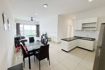 The Pinnacles (Pinnacle Tower)