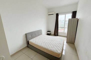 The Pinnacles (Pinnacle Tower)