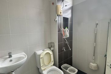 Austin Residence @Taman Mount Austin