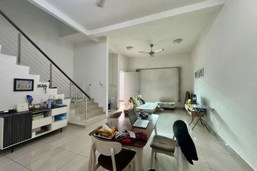 Austin Residence @Taman Mount Austin