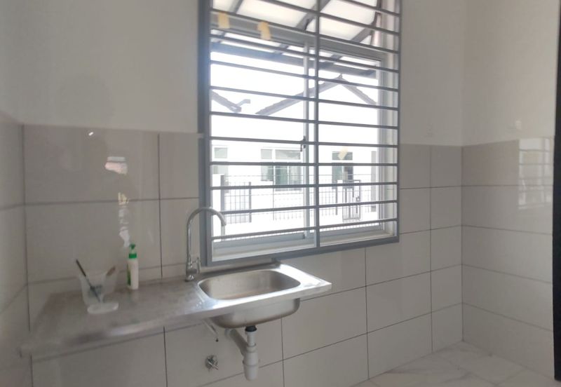 Iconia Garden Residence @ Taman Impian Emas