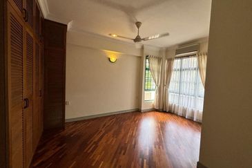 The Straits View, Bandar Baru Permas Jaya