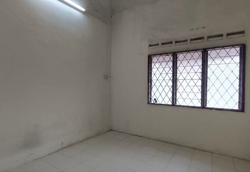 Taman Plentong Utama