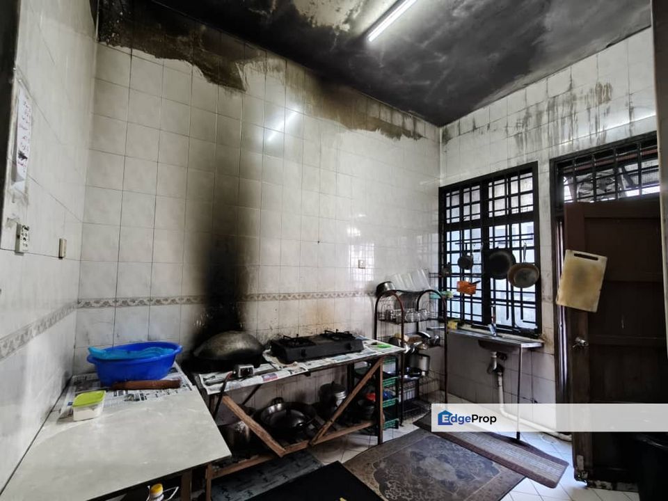 Taman Dato Chellam Ulu Tiram Puteri Wangsa Taman Pelangi Indah Taman Gaya Double Storey Terrace House For Sale , Johor, Ulu Tiram