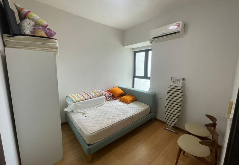 Baypoint @ Country Garden Danga Bay