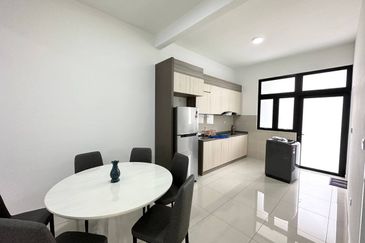 Sunway Citrine Lakehomes
