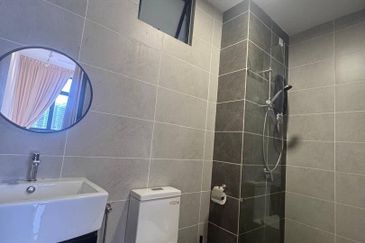 Twin Tower Residence