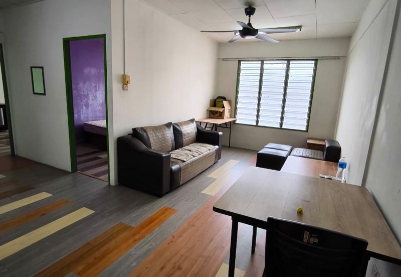 Sri Lanang Flat (Rumah Pangsa Sri Lanang)