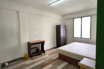 Sri Lanang Flat (Rumah Pangsa Sri Lanang)