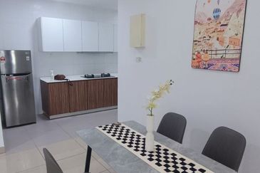 Seasons Luxury Apartments @ Amara Larkin