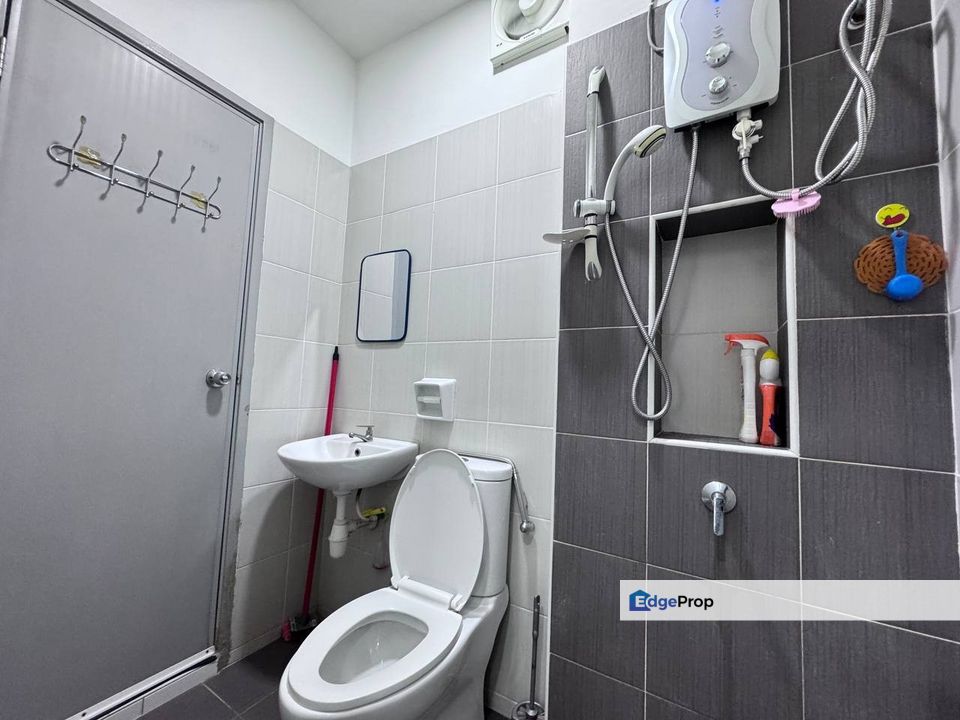 Taman Nusa Bayu Iskandar Puteri Medini Gelang Patah Double Storey Terrace House For Rent, Johor, Nusajaya