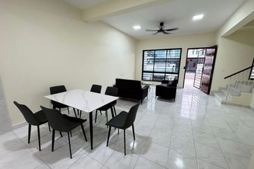 Desa Palma, Nasa City