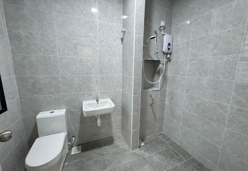 Desa Palma, Nasa City