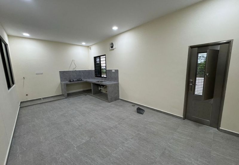 Desa Palma, Nasa City