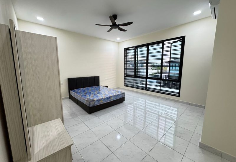 Desa Palma, Nasa City