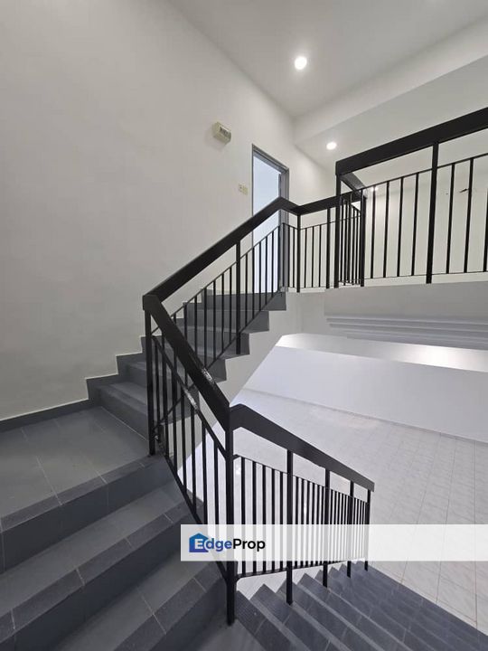 Bandar Indahpura Kulai Jalan Kemboja Double Storey Terrace House For Sale , Johor, Kulai