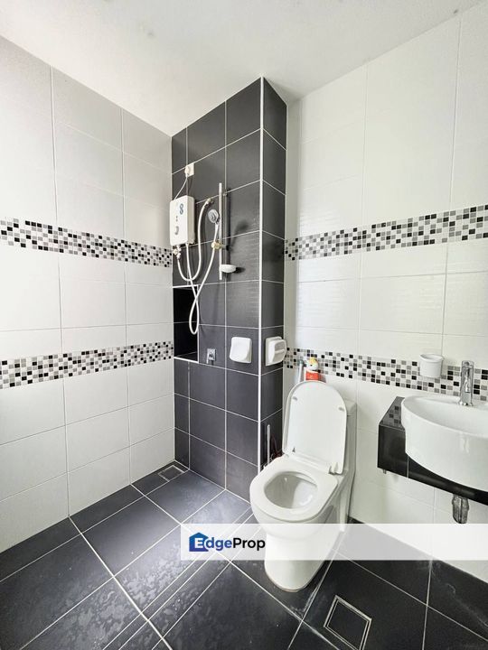 Sky View Apartment Taman Bukit Indah Iskandar Puteri For Sale, Johor, Bukit Indah