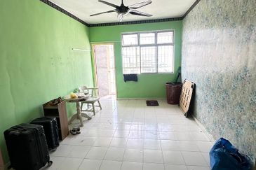 Villa Krystal, Bandar Selesa Jaya