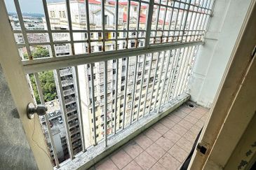 Villa Krystal, Bandar Selesa Jaya