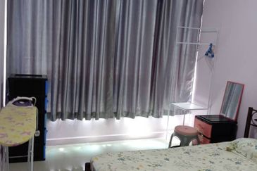 Dedaun Hijau (Greenfield Regency)