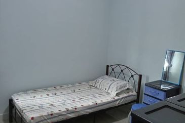 Dedaun Hijau (Greenfield Regency)