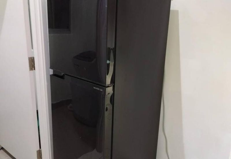 Meridin Bayvue Apartment