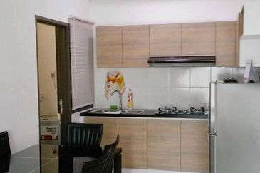 Seri Austin Luxury Apartment