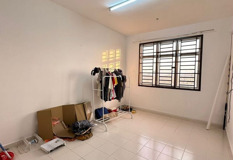 Villa Krystal, Bandar Selesa Jaya