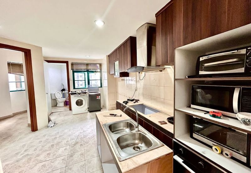 The Straits View, Bandar Baru Permas Jaya