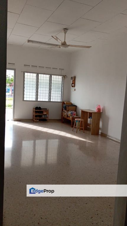 Taman Ungku Tun Aminah Jalan Pahlawan Skudai Single Storey Terrace House For Sale , Johor, Skudai