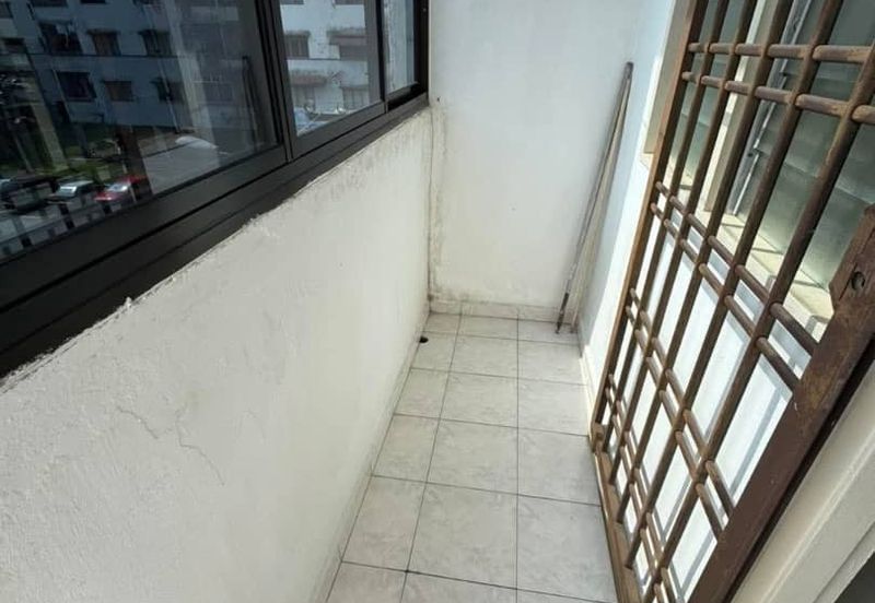 Flat Tasek 64, Bandar Baru Seri Alam