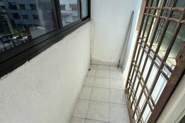 Flat Tasek 64, Bandar Baru Seri Alam