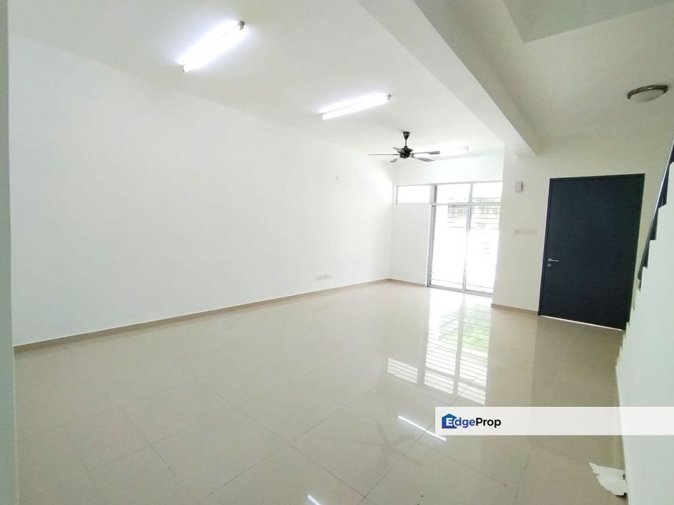 Maya Heights Bandar Seri Alam Masai Pasir Gudang Double Storey Terrace House For Sale , Johor, Masai