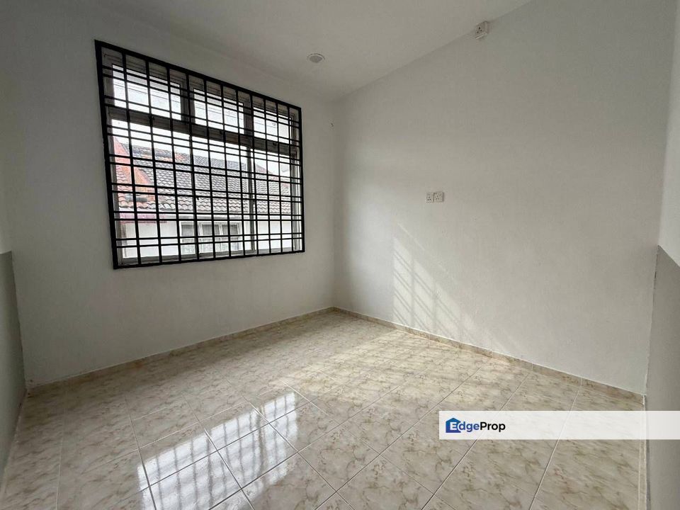 Taman Universiti Skudai Kangkar Pulai Jalan Kebudayaan Single Storey Terrace House For Sale , Johor, Skudai