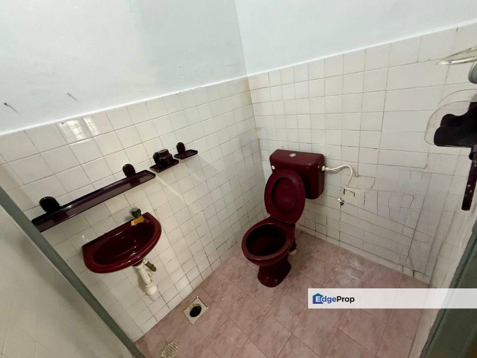 Taman Universiti Skudai Kangkar Pulai Jalan Kebudayaan Single Storey Terrace House For Sale , Johor, Skudai