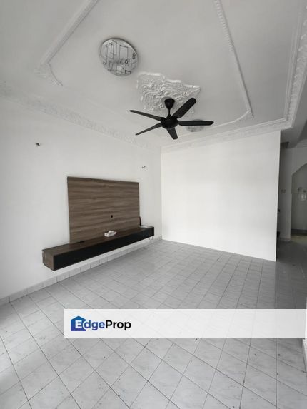 Taman Puteri Wangsa Jalan Badik Ulu Tiram Taman Gaya Pelangi Indah Desa Cemerlang Double Storey Terrace House For Sale , Johor, Ulu Tiram