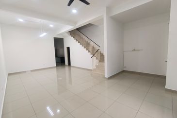 Austin Residence @Taman Mount Austin