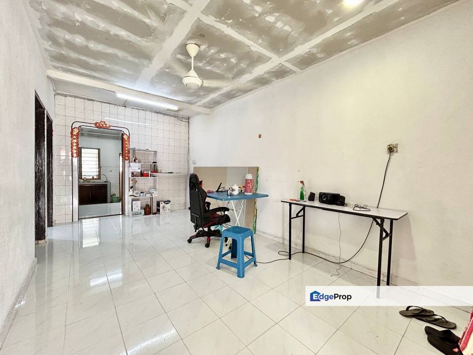 Taman Universiti Jalan Kejayaan Skudai Kangkar Pulai Single Storey Low Cost For Sale , Johor, Skudai