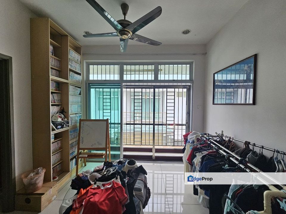 Taman Gaya Jalan Sasa Pelangi Indah Taman Puteri Wangsa Ulu Tiram Double Storey Cluster House For Sale , Johor, Ulu Tiram