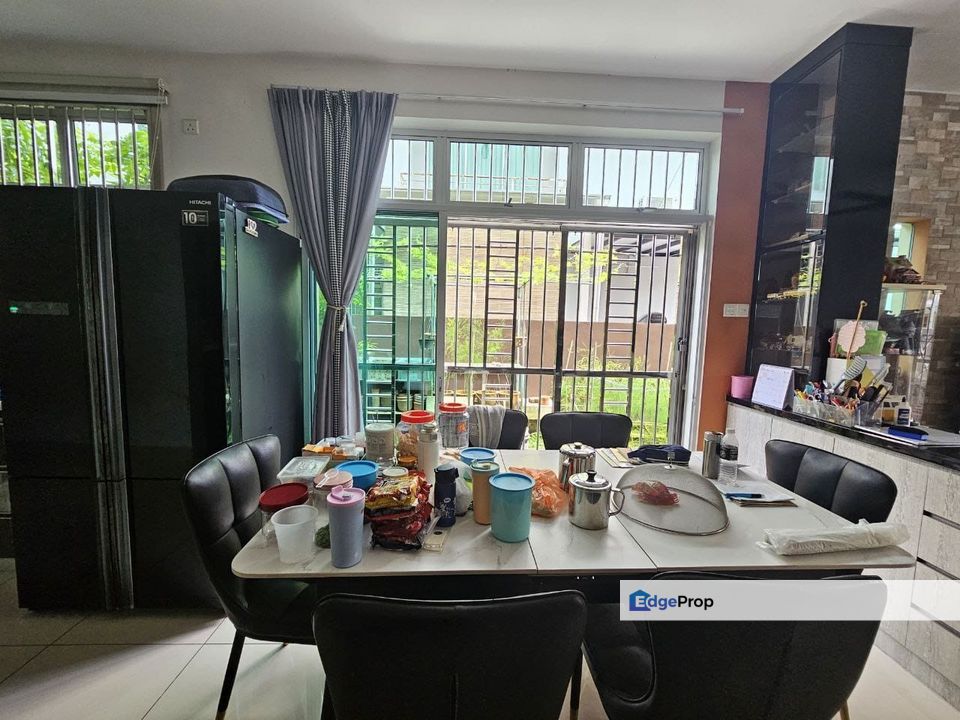 Taman Gaya Jalan Sasa Pelangi Indah Taman Puteri Wangsa Ulu Tiram Double Storey Cluster House For Sale , Johor, Ulu Tiram