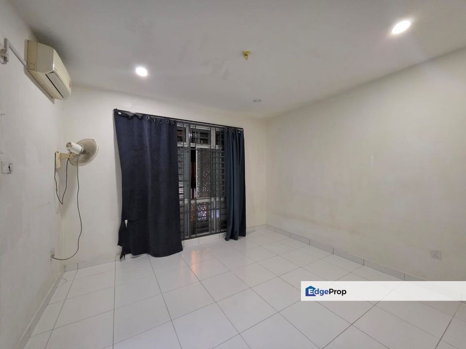 Taman Mutiara Utama Skudai Mutiara Rini Double Storey Terrace House For Rent , Johor, Skudai